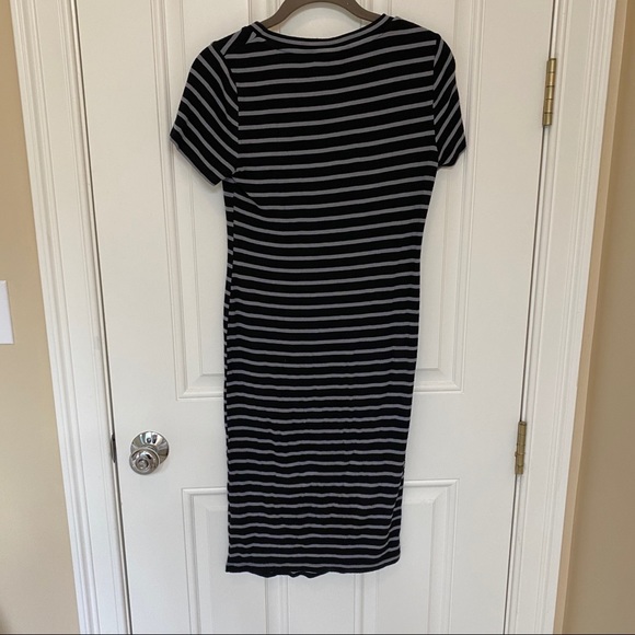 Black/gray stripe rib knit maternity t-shirt dress - Picture 5 of 5